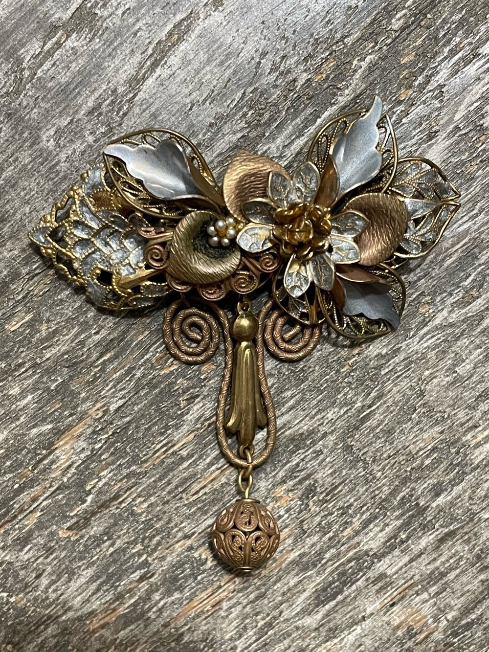 Antique-Style Floral Mixed Metal Filigree Brooch in Gold, Copper & Silver Tones